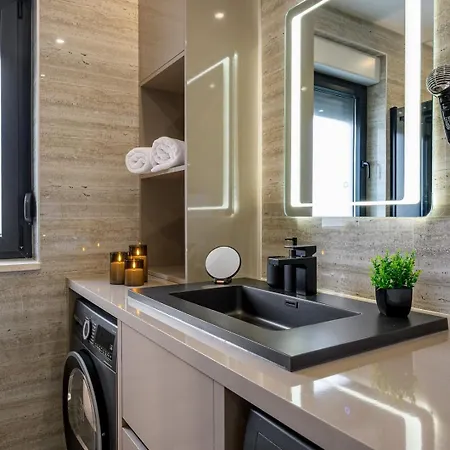 Decimum - Private Luxury With Heated Pool & Near Split * Podrug
